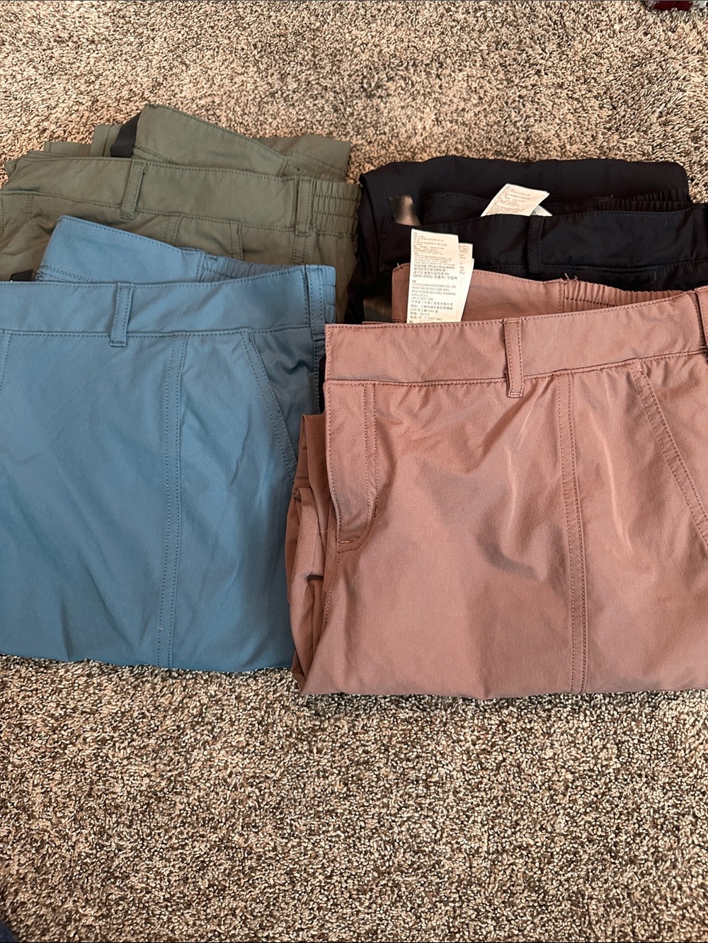 Lot of 4 Kirkland Signature Women’s Travel Pants. Size 14.